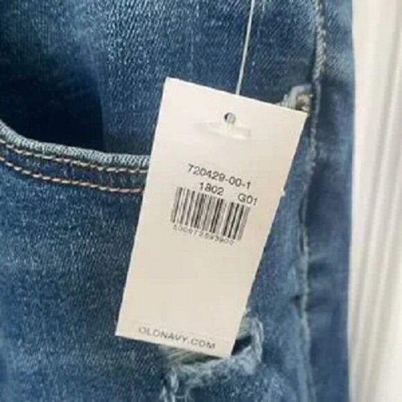 Old Navy Extra High Rise Rockstar Super Skinny Jeans Secret Slim Pockets 18 NWT - Picture 3 of 4